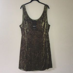 Forever 21 + plus size velvet dress 3X olive green